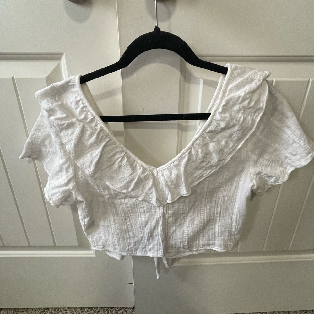 White Button Up Crop Top - Picture 2 of 2